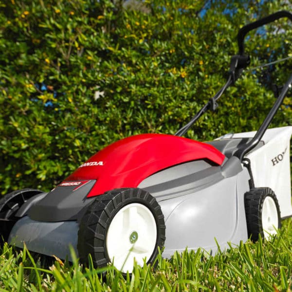 Honda-garden-machinery-grass-sales-da-forgie-northern-ireland-lawn-mower-lawnmower-hre-range-4