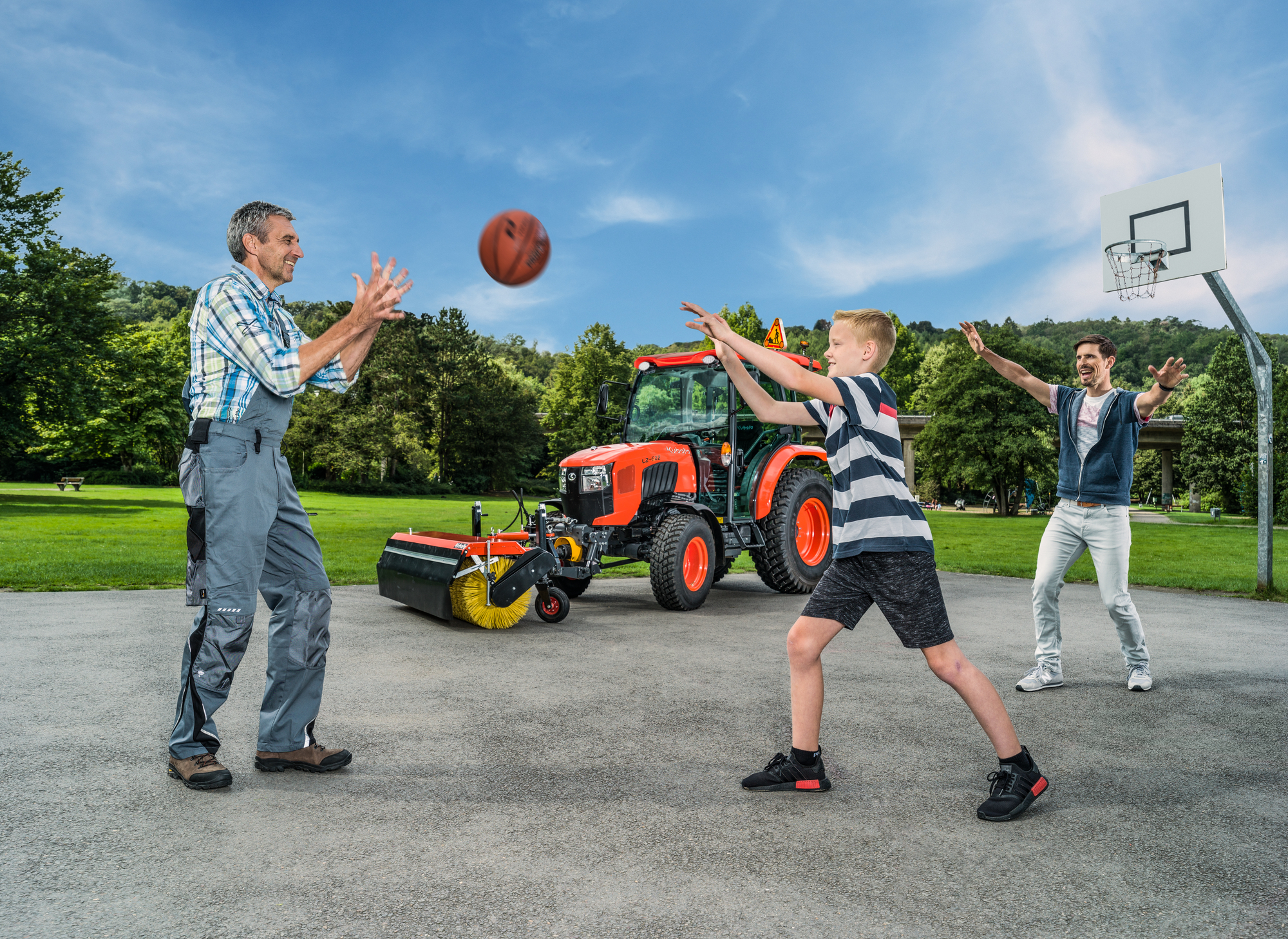 Kubota L2 Series - Image 4