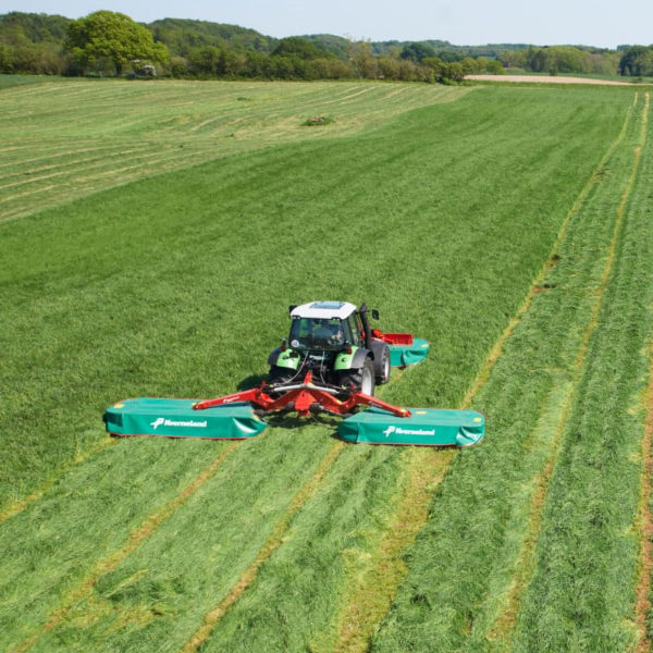 Kverneland-farm-sales-forage-northern-ireland-da-forgie-new-agriculture-mower-conditioner-disc-mower- 5087M-5095M-9