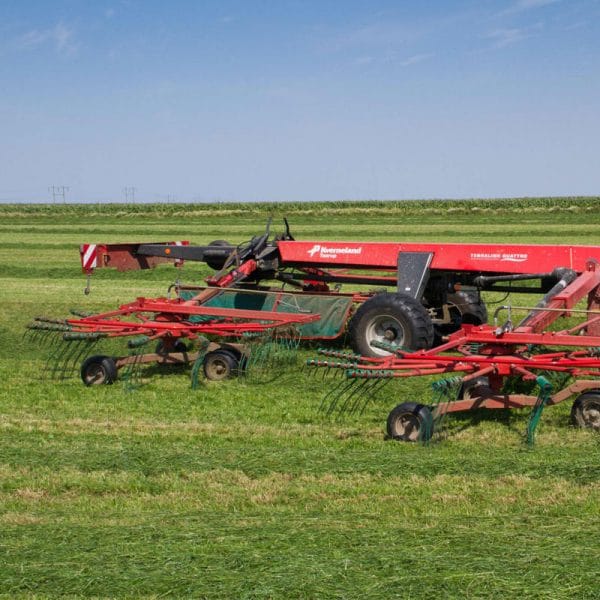 Kverneland-farm-sale-da-forgie-northern-ireland-forage- multi-rotor-rakes-94125c-95130c-1