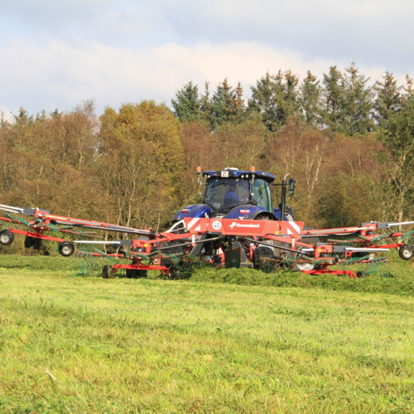 Kverneland-farm-sale-da-forgie-northern-ireland-forage- multi-rotor-rakes-95130c-6