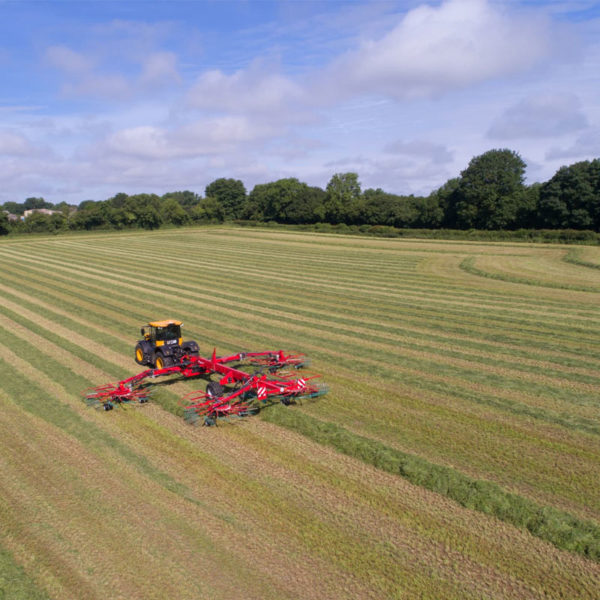 Kverneland-farm-sale-da-forgie-northern-ireland-forage- multi-rotor-rakes-97150c-1