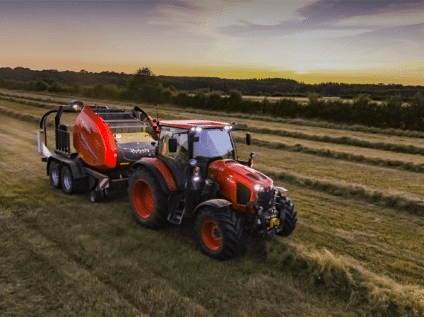 kubota-m6002-series-tractor-da-forgie-machinery-for-sale-near-me-limavady-lisburn-northern-ireland-farming (12)