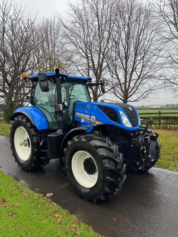 2023 New Holland T7.260