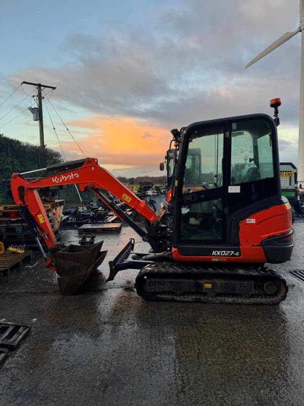 2021 Kubota KX027-4