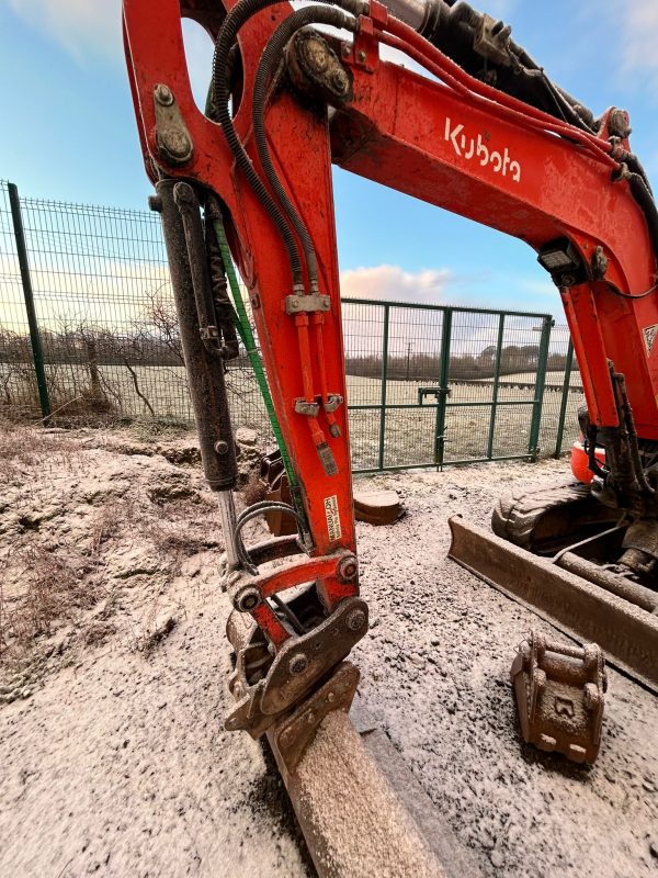 2015 Kubota U55-4 hi spec - Image 12