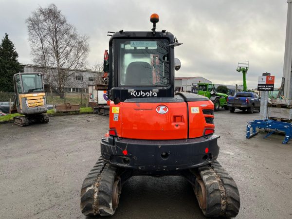 2015 Kubota U55-4 - Image 2