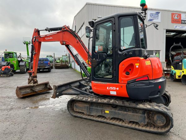 2017 Kubota U55-4 - Image 6