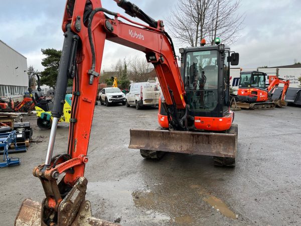 2017 Kubota U55-4