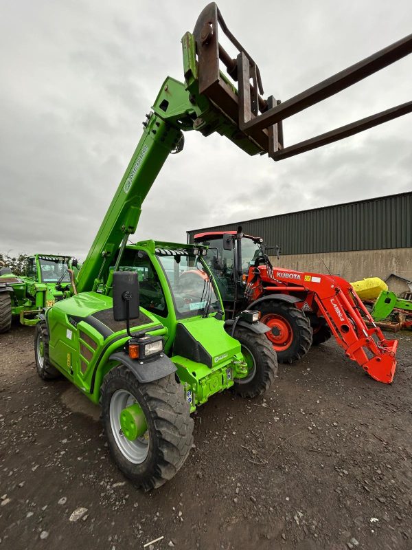 2020 Merlo P27.6