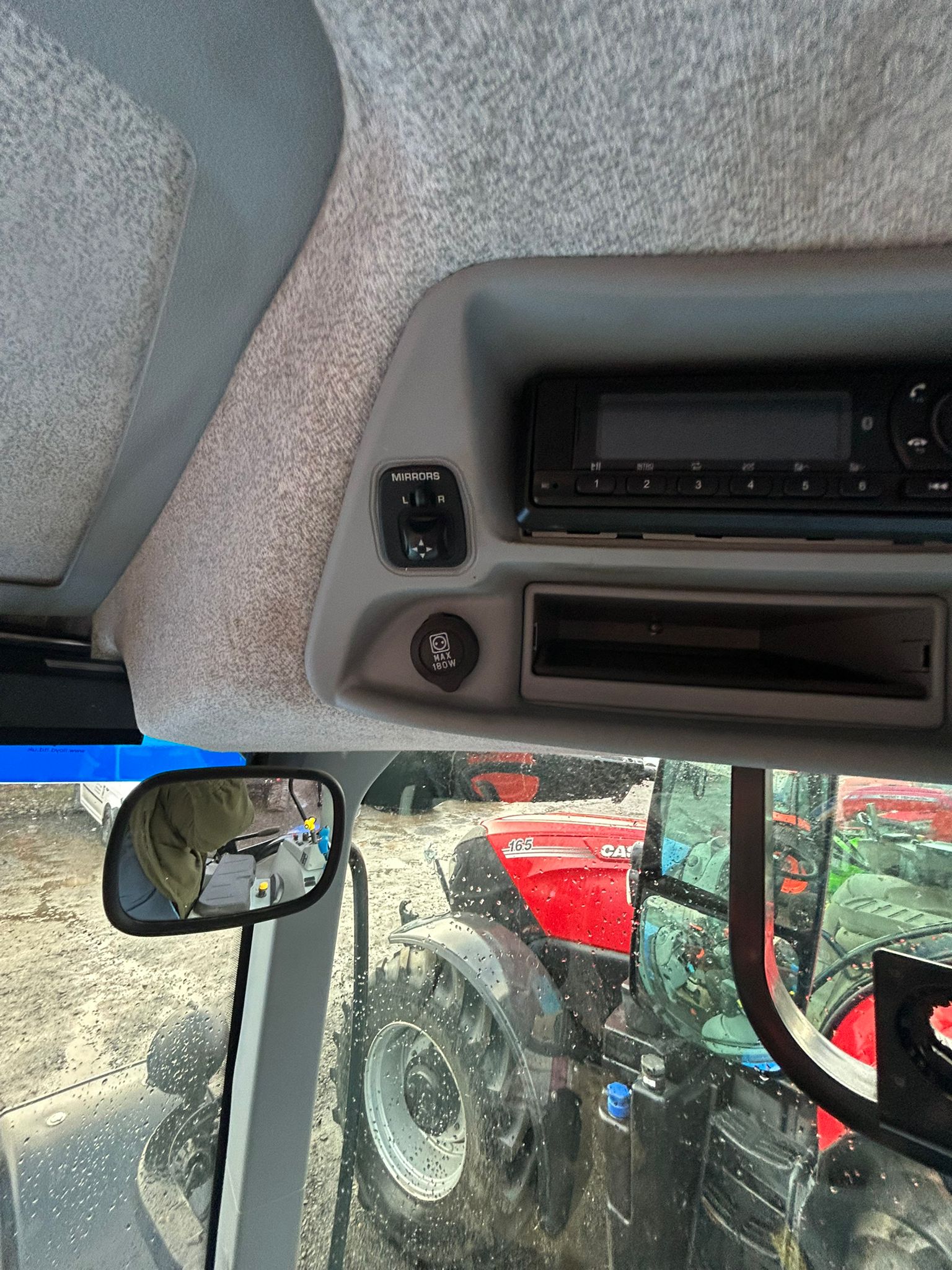 2023 New Holland T6.180 DCT - Image 13