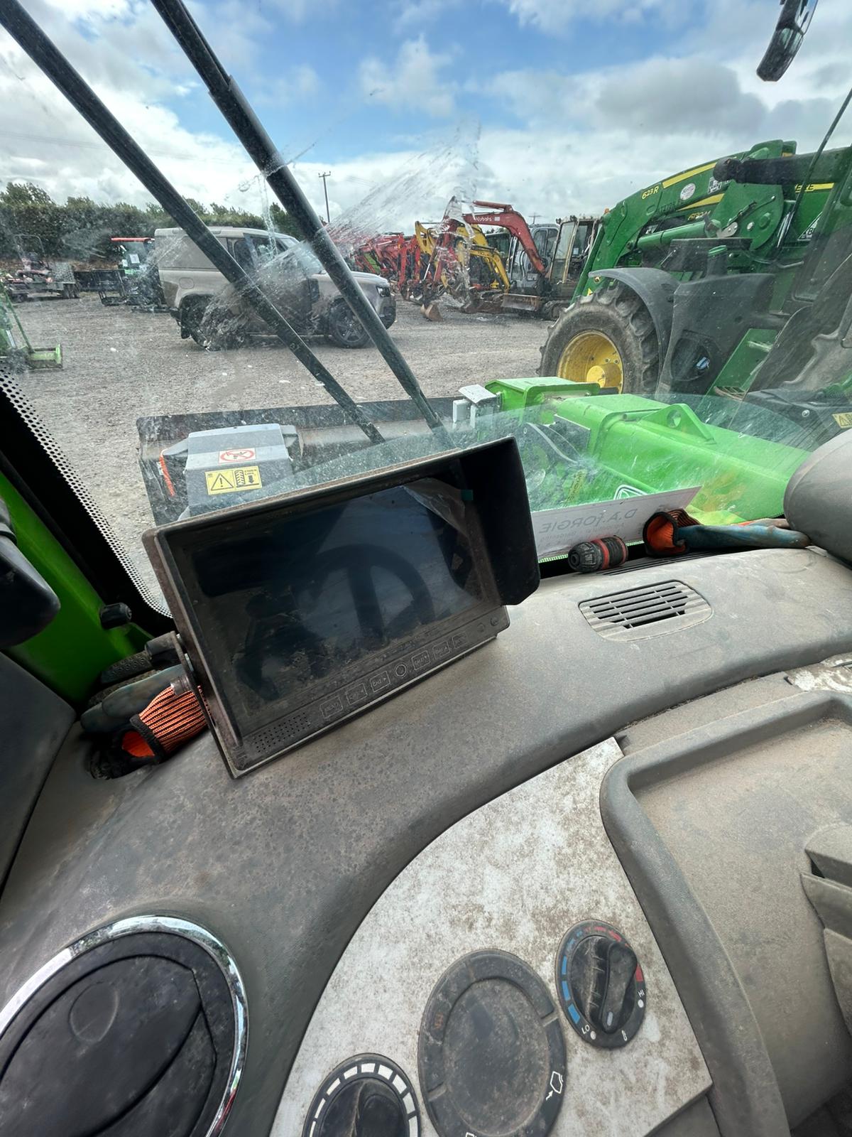 2020 Merlo P27.6 - Image 2