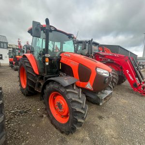 2021 Kubota M5111 tractor
