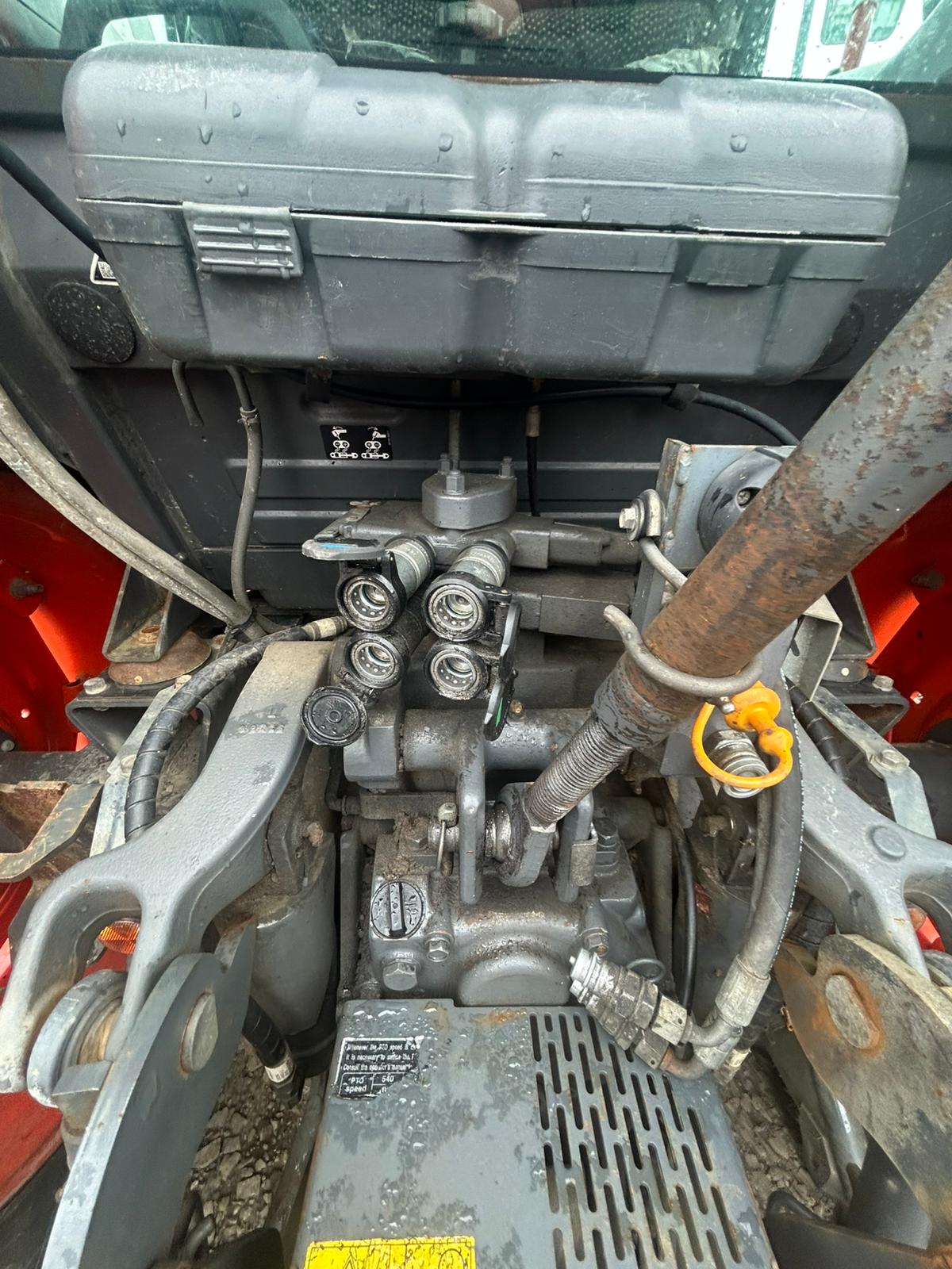 2021 Kubota M5111 tractor - Image 8