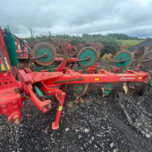 Kverneland EM85 Plough