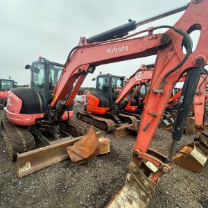 2017 Kubota u55-4